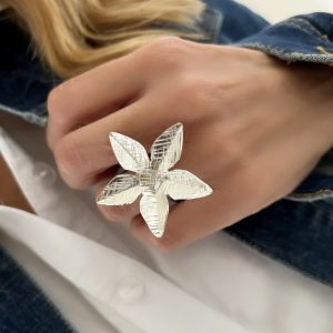 FLOR ESTRELLADA